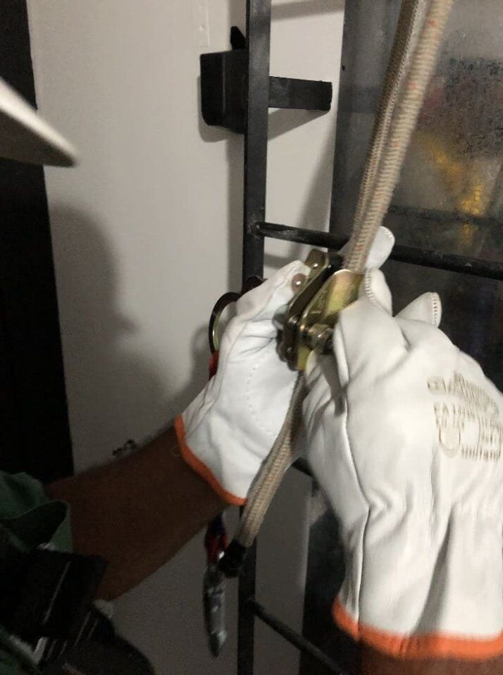 Montagem de Trava-quedas